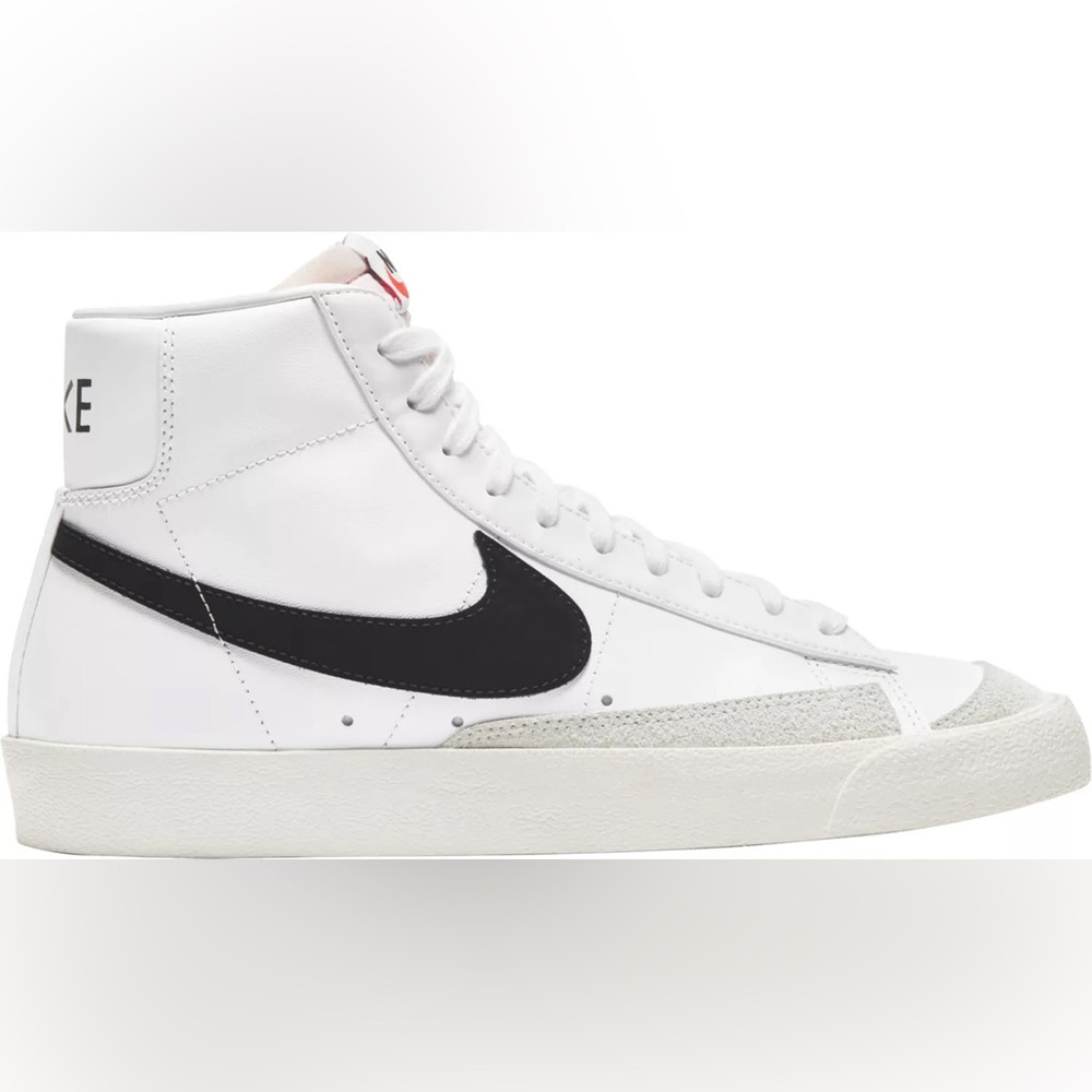 Nike Men's Blazer Mid '77 Vintage Sneakers size 11